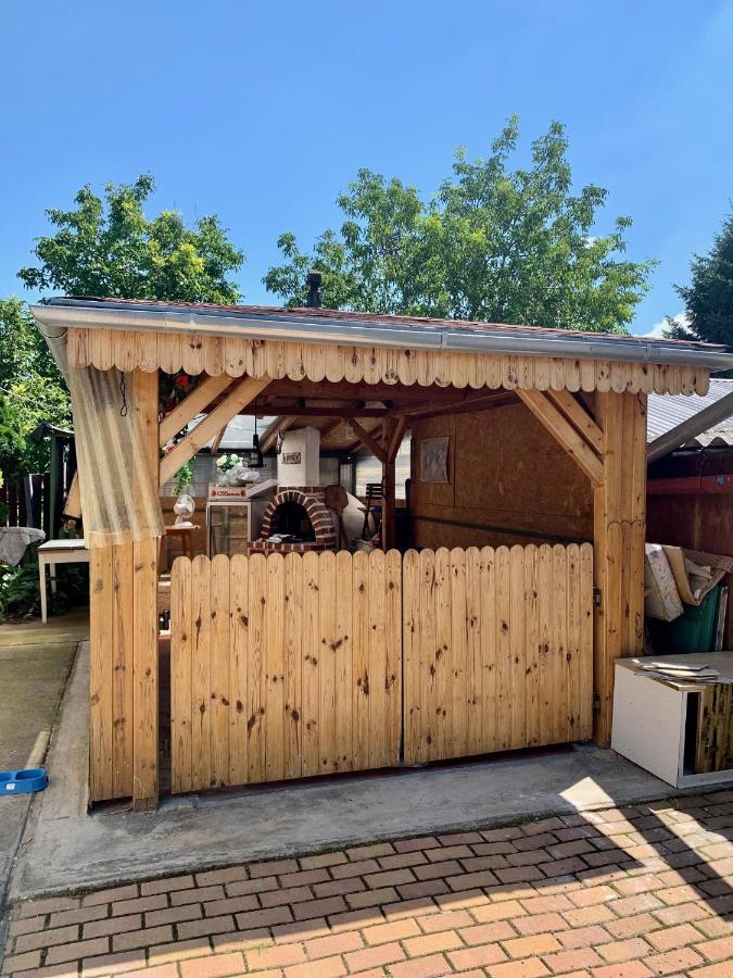 Amira Apartman Apartament Hajdúszoboszló Zewnętrze zdjęcie